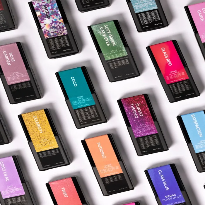 Soak Off Gel : différences avec le gel UV et conseils d'utilisation